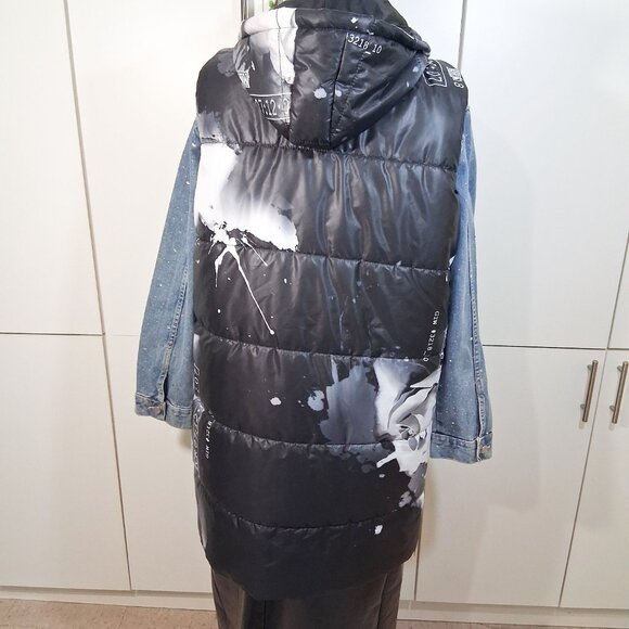 Black White Rose with Crystals Hooded Puffer Vest XL - Picture 9 of 14